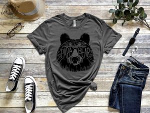 The trendiest Papa Bear shirt Perfect for dad Giftyzy 2