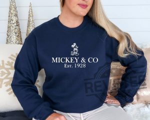 Mickey Co sweatshirt Disney 4 revetee 1