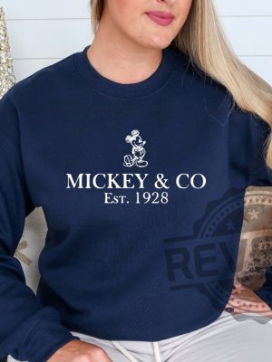 Mickey Co sweatshirt Disney 4 revetee 1