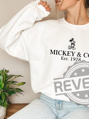 Mickey Co sweatshirt Disney 6 revetee 1