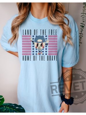 Land of the Free Because of the Brave 3 revetee 1