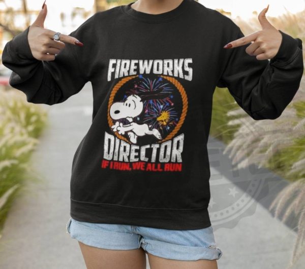 Fireworks Director If I Run We All Run 4th Of July Snoopy And Woodstock Shirt revetee 1