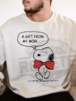 A Gift From My Mom Snoopy Shirt Gift For Mom From Daughter Son revetee 2