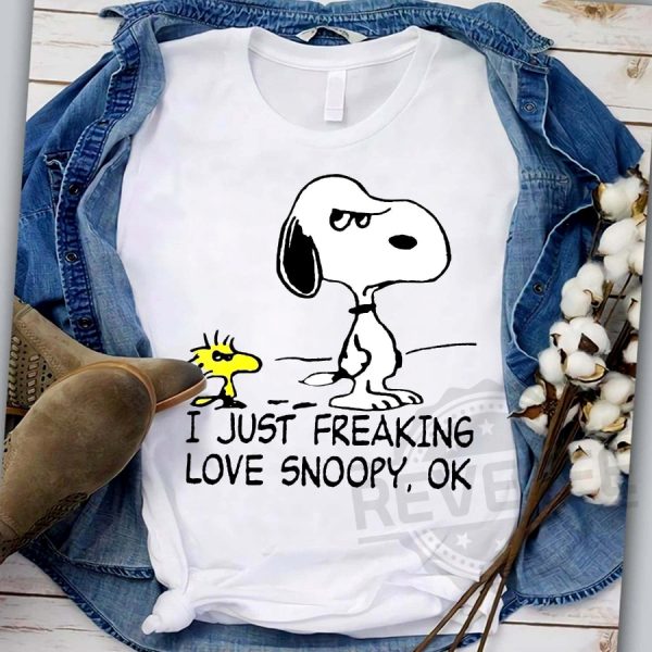 I Just Freaking love Snoopy Ok Grumpy Snoopy Shirt Gift For Her Gift For Daughter For Son revetee 1