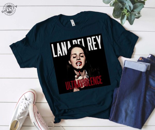 Lana Del Rey Ultraviolence Album Vintage Tshirt Hoodie Sweatshirt Mug giftyzy.com 4