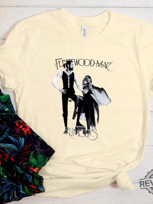 Fleetwood Mac Shirt Vintage Floral Retro Band Shirt Distressed Band Rock And Roll Shirt revetee.com 3