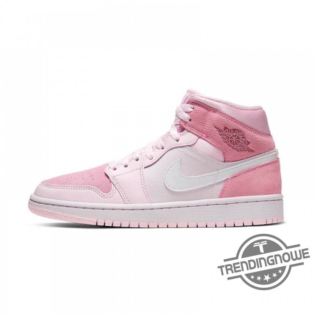 Air Jordan 1 Mid In Digital Pink