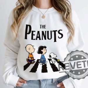 The Peanuts Snoopy the Beatles Shirt Charlie Brown Funny Snoopy Shirt For Daughter Son Mom Dad revetee 2 1