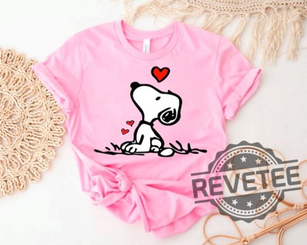 Snoopy Balloon Love Shirt For Mom Dad revetee 4