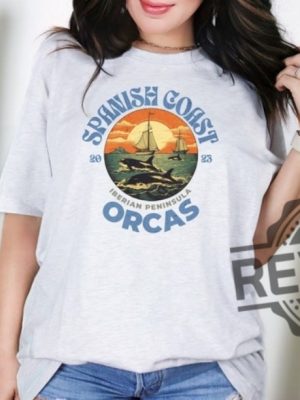 Orcas Shirt Orca Boat Attack Shirt Killer Whale Lovers Gladys The Orca Killer Whale Shirt revetee 4