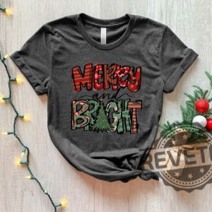 Christmas Mery And Bright Sweatshirt Gift For Women Gift For Men revetee.com 3