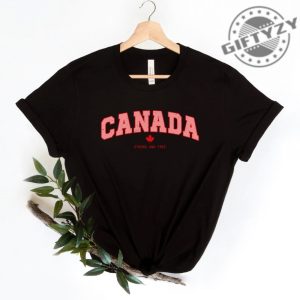 Canadian Strong And Free Vintage Shirt Tshirt Hoodie Sweatshirt Mug giftyzy.com 4