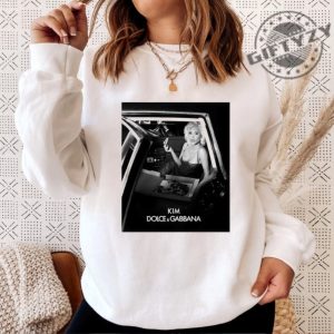 Kim Kardashian Ciao Pizza Trendy Fashion Tshirt Hoodie Sweatshirt Mug giftyzy.com 3 1