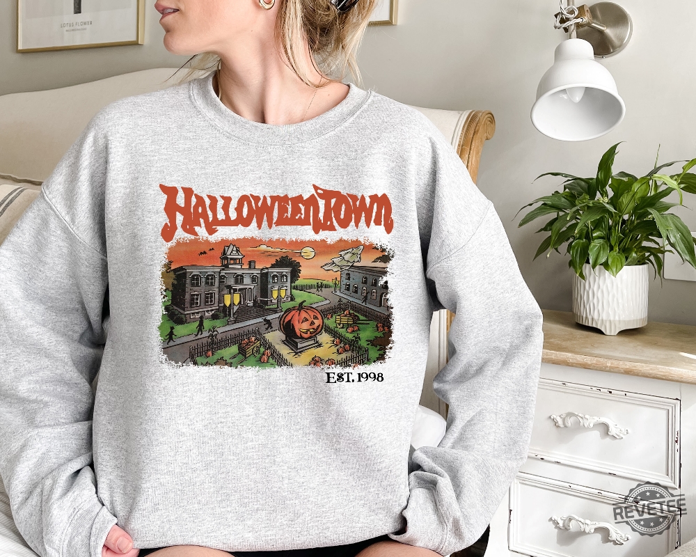 Vintage Halloween Town Est 1998 Sweatshirt Halloweentown Sweatshirt Gift