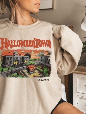 Vintage Halloween Town Est 1998 Sweatshirt Halloweentown Sweatshirt Gift revetee.com 4