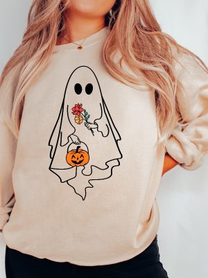 Vintage Halloween Sweatshirt Ghost Halloween Shirt For Women Fall Shirt revetee.com 2