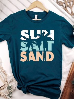 Sun Sand Salt Beach Shirt Summer Vacation Shirt Unique Hoodie Long Sleeve Mug revetee.com 2