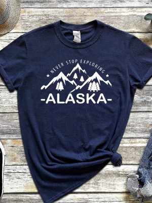 Alaska Shirt Gift From Alaska Best Gift Unique Hoodie Long Sleeve Sweatshirt Mug revetee.com 5