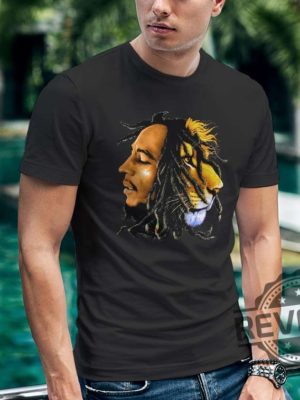 Bob Marley Lion Zion Shirt Hoodie Long Sleeve Unique Gift revetee.com 3