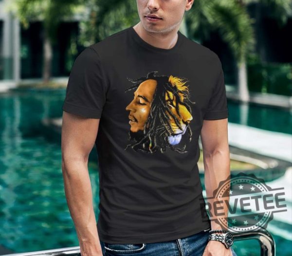 Bob Marley Lion Zion Shirt Hoodie Long Sleeve Unique Gift revetee.com 3