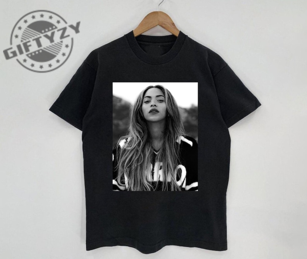 New Hot Beyonce Black And White Beyonce Renaissance Tour 2023 Music Rnb Singer Hiphop Rapper Shirt