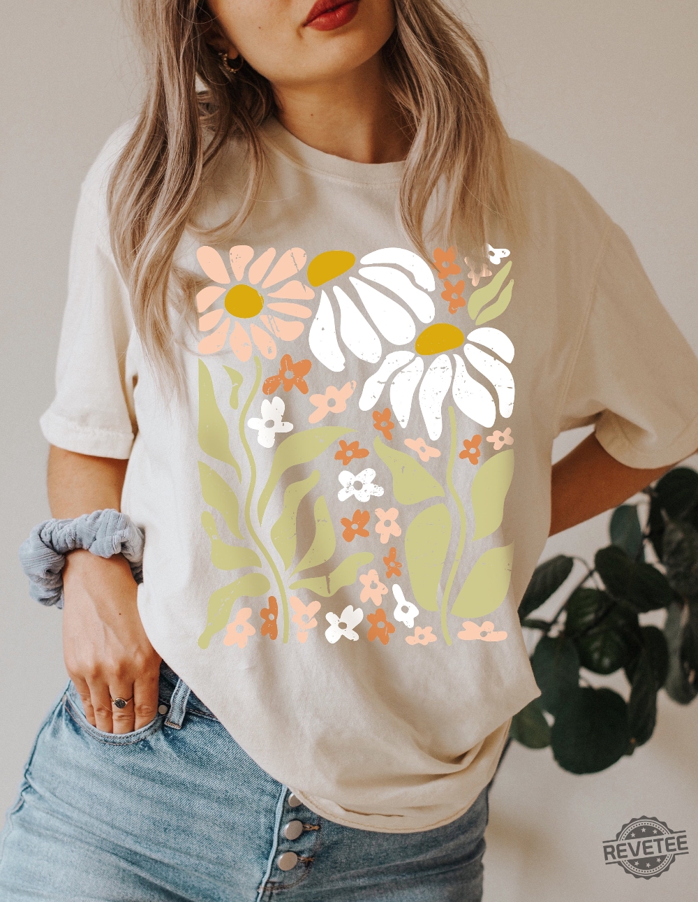 Flowers T Shirt Boho Wildflowers Floral Nature Shirt Boho Shirts Wildflower Shirt Forever Chasing Sunsets T Shirt