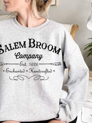 Salem Massachusetts Sweatshirt Salem Broom Company Hocus Pocus Shirt Sanderson Witches Sweatshirt Retro Halloween Shirt Fall Shirt Halloweentown Shirt New revetee.com 2