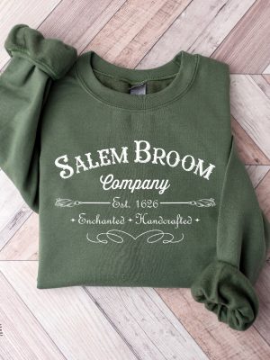 Salem Massachusetts Sweatshirt Salem Broom Company Hocus Pocus Shirt Sanderson Witches Sweatshirt Retro Halloween Shirt Fall Shirt Halloweentown Shirt New revetee.com 3