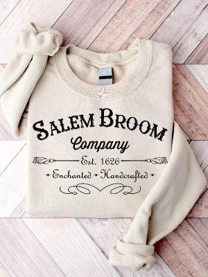 Salem Massachusetts Sweatshirt Salem Broom Company Hocus Pocus Shirt Sanderson Witches Sweatshirt Retro Halloween Shirt Fall Shirt Halloweentown Shirt New revetee.com 4