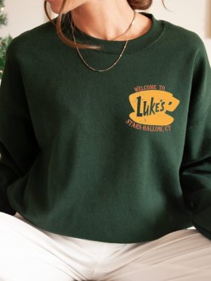 Retro Lukes Diner Sweatshirt And Hoodie Lukes Diner Shirt Stars Hollows Sweatshirt Tv Show Gifts Lukes Diner Shirt New revetee.com 4