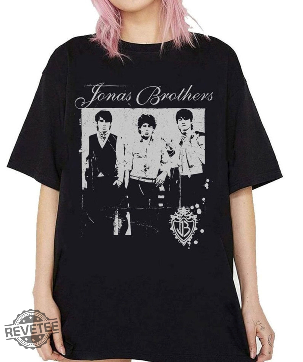 Jonas Brothers Vintage Shirt 90S Band Tee Retro Music Fan Gift Vintage Band  Tee Nostalgic Tshirt Jonas Brother Merch Disney Channel Games Shirt New -  Revetee