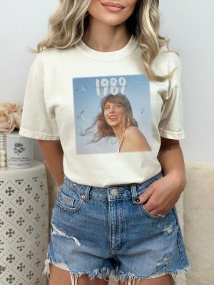 1989 Taylors Version Tshirt Taylor Swiftees Merch 1989 Era Shirt 1989 Album Swiftie 1989 Taylors Version Tee Swifties 1989 Taylors Version Track List Shirt Taylor Swift 1989 New revetee.com 2