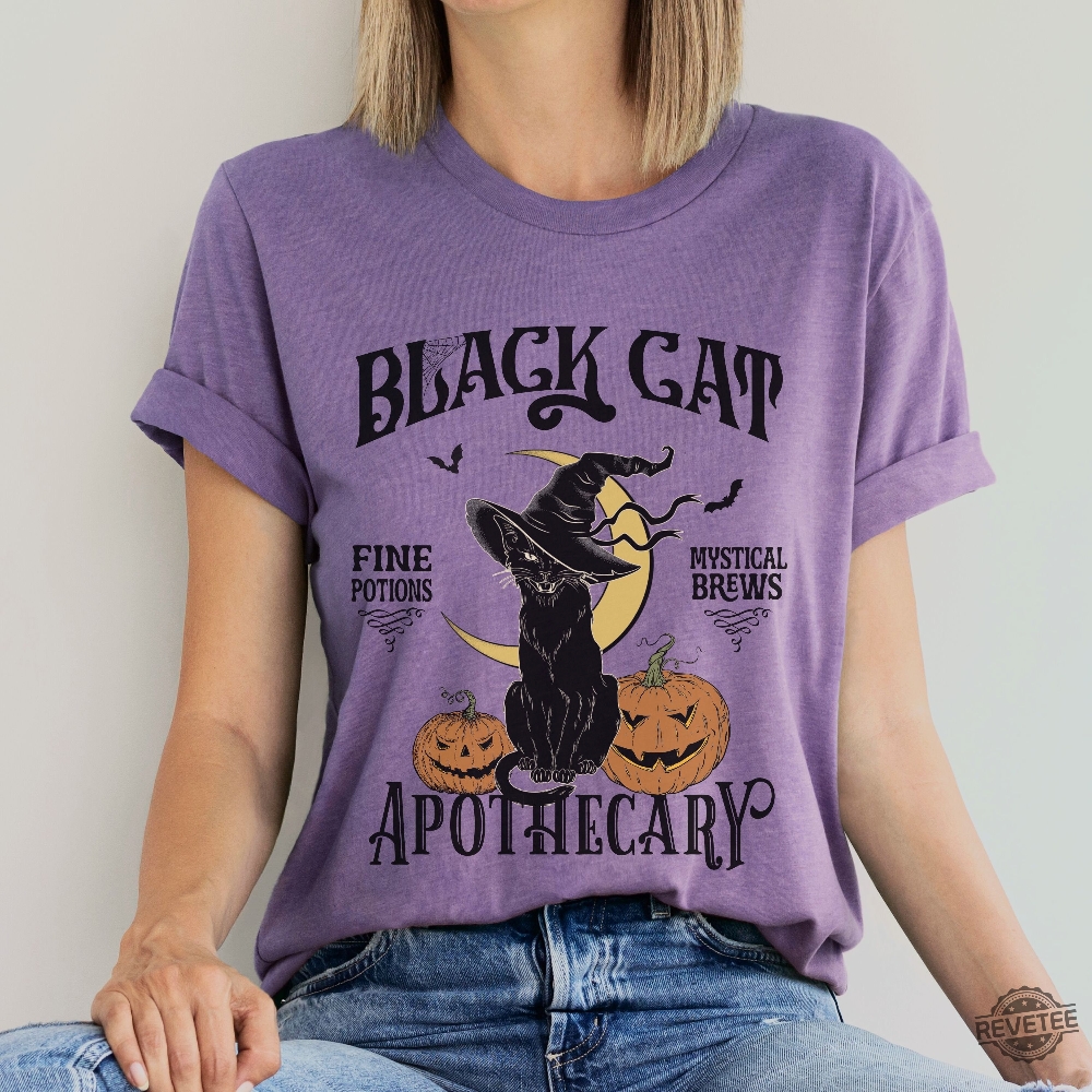 Halloween Black Cat Shirt Retro Halloween Cat Shirt Cat Mom Halloween Shirt Vintage Black Cat Salem Apothecary Shirt Classic Halloween Costumes Halloween Sweatshirts New