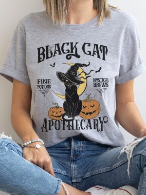 Halloween Black Cat Shirt Retro Halloween Cat Shirt Cat Mom Halloween Shirt Vintage Black Cat Salem Apothecary Shirt Classic Halloween Costumes Halloween Sweatshirts New revetee.com 3