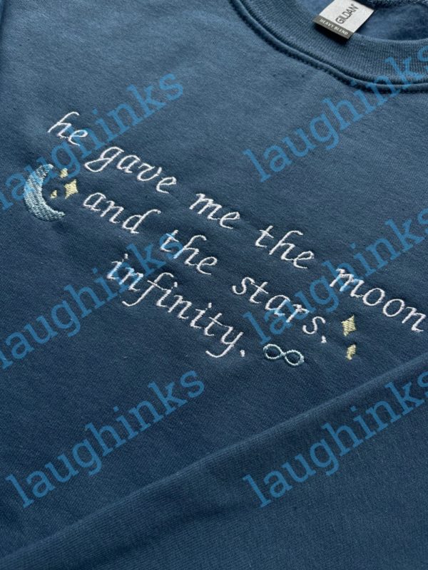 he gave me the moon and the stars hoodie embroidered the summer i turned pretty embroidered tshirt he gave me the moon and the stars infinity sweatshirt laughinks.com 3