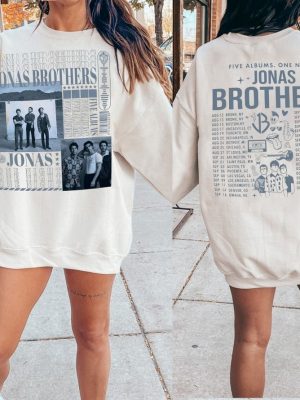 Jonas Brothers Tour Sweatshirt Jonas Brothers Merch Tour I Love Hot Dads Sweatshirt Jonas Brothers Boston Jonas Brothers The Tour Setlist Jonas Brothers The Tour Merch Unique revetee.com 2