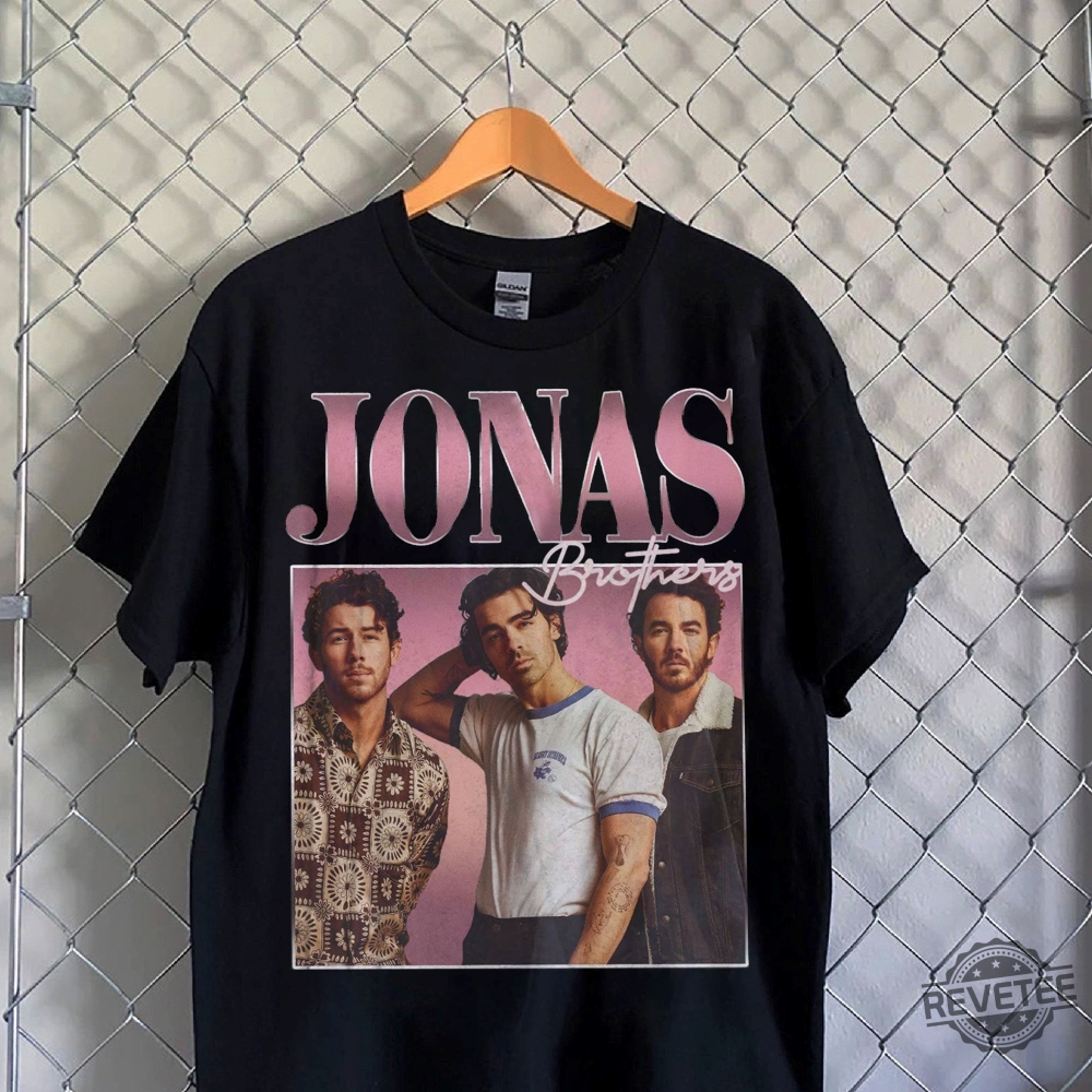 Jonas Brothers Tour Shirt Jonas Brothers Merch Tour I Love Hot Dads Sweatshirt Jonas Brothers Boston Jonas Brothers The Tour Setlist Jonas Brothers The Tour Merch I Heart Hot Dads Shirt New