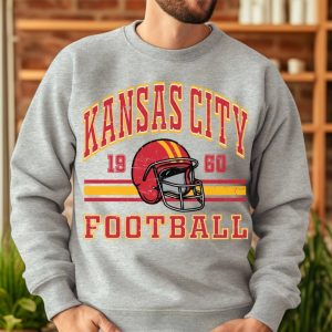 Vintage KC Football - Kansas City Chiefs T-Shirt