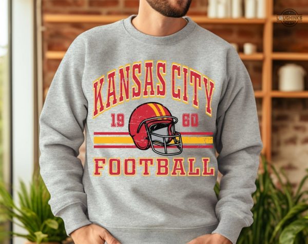 kansas city chiefs sweatshirt womens mens vintage kansas city chiefs sweatshirts and hoodies chiefs crewneck sweatshirt vintage kc chiefs hoodies for sale laughinks.com 3