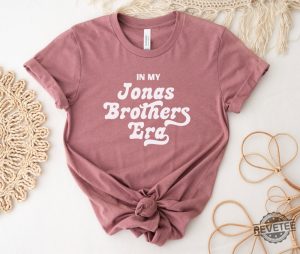 Jonas Brothers Era Retro Merch Jonas Brothers Merch Tour I Love Hot Dads Sweatshirt Jonas Brothers Boston Jonas Brothers The Tour Setlist Jonas Brothers The Tour Merch Unique revetee.com 3