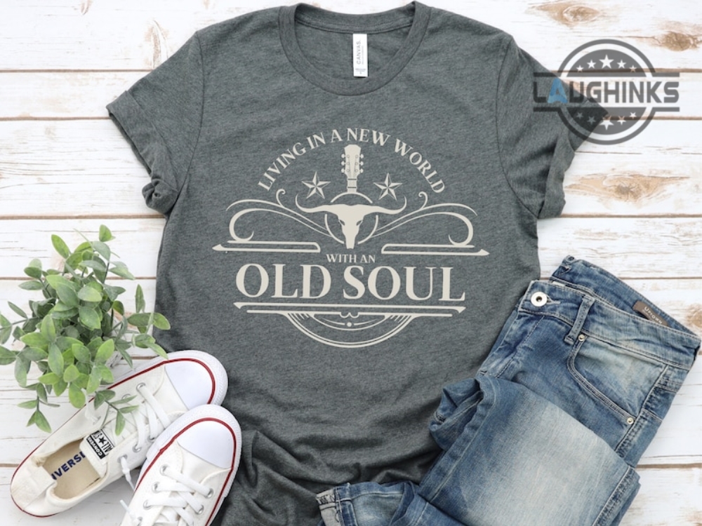 oliver anthony tshirt old soul living in the new world shirt rich men north of richmond sweatshirt oliver anthony lyrics hoodie living in a new world with an old soul t shirt laughinks.com 1