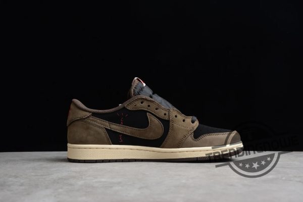 Air Jordan 1 Travis Scott Unisex Air Jordan Model Men Sneakers Model Women Sneakers trendingnowe.com 4