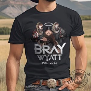 Rip Bray Wyatt Shirt The Fiend Vintage Tshirt Legends Never Die Hoodie Woman And Man Sweatshirt Trending Shirt giftyzy.com 3