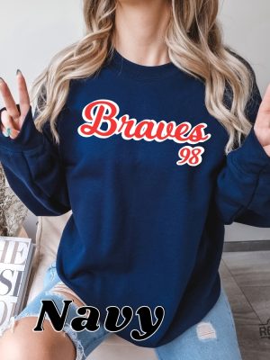 Wallen Crewneck Sweatshirt Braves 98 Shirt 98 Braves Sweatshirt Morgan Wallen Merch One Thing At A Time Morgan Wallen Concert Tonight Morgan Wallen Songs Morgan Wallen Concert revetee.com 3