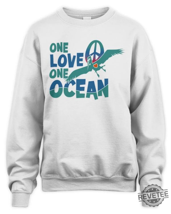 One Love One Ocean T Shirt Hoodie Sweatshirt White Jimmy Buffett Quotes Shirt Jimmy Buffett Memes Jimmy Buffet Shirt Jimmy Buffett Shirt Vintage Jimmy Buffett Shirt revetee.com 2