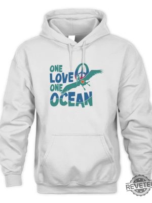 One Love One Ocean T Shirt Hoodie Sweatshirt White Jimmy Buffett Quotes Shirt Jimmy Buffett Memes Jimmy Buffet Shirt Jimmy Buffett Shirt Vintage Jimmy Buffett Shirt revetee.com 3