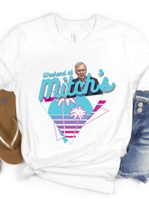 Weekend At Mitchs Funny Mitch Mcconnell Glitch Shirt Mitch The Glitch Shirt Glitch Mcconnell Meme Shirt Mitch Mcconnell Freezes Shirt Mitch Mcconnell Meme Shirt Unique revetee.com 4