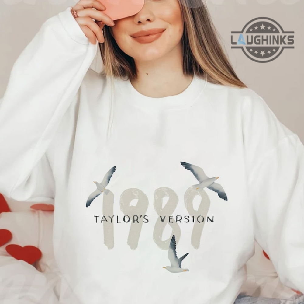 Taylor Swift 1989 Tour Shirt Sweatshirt Hoodie Taylor Swift T Shirt 1989 Eras Tour Outfits Taylor Swift 1989 Outfits 1989 Taylors Version Tshirt Taylor Swift Albums Shirt