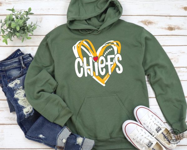 Kc Chiefs Sweatshirt Kc Chiefs In My Heart Shirt Kansas City Football Sweatshirt Gift For Football Fan Kc Football Sweatshirt Fan Gift Travis Kelce Knee Shirt Kansas City Chiefs Shirt revetee.com 2