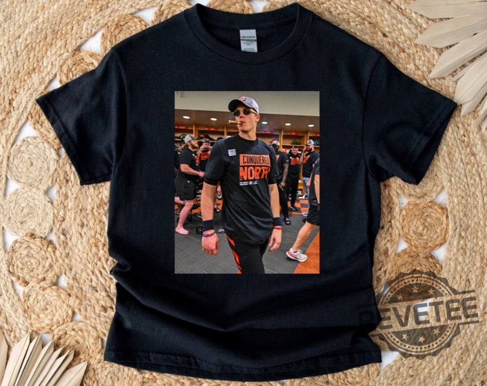 Get It Now The Joe Burrow Cigar Smoking T-Shirt 